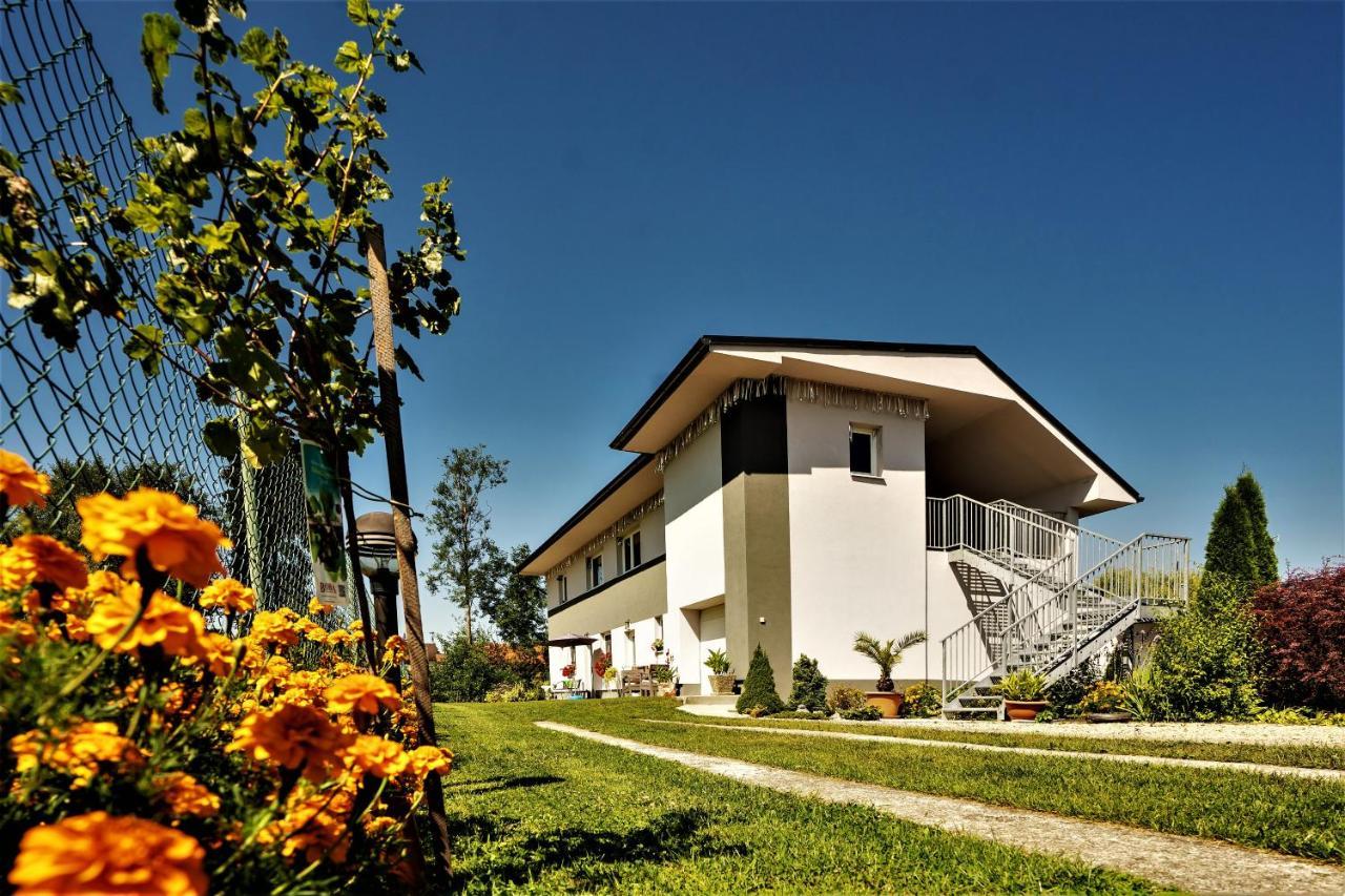 Apartmany Anna Liptovsky Michal Exterior foto
